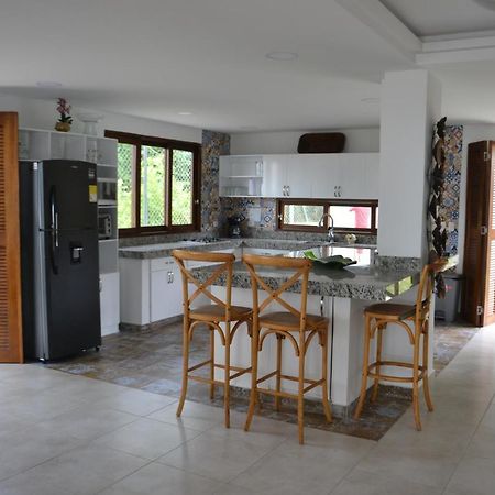 Condominio Atlantis Coveñas Eksteriør billede