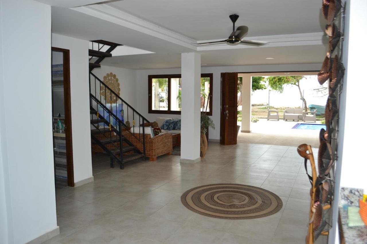 Condominio Atlantis Coveñas Eksteriør billede