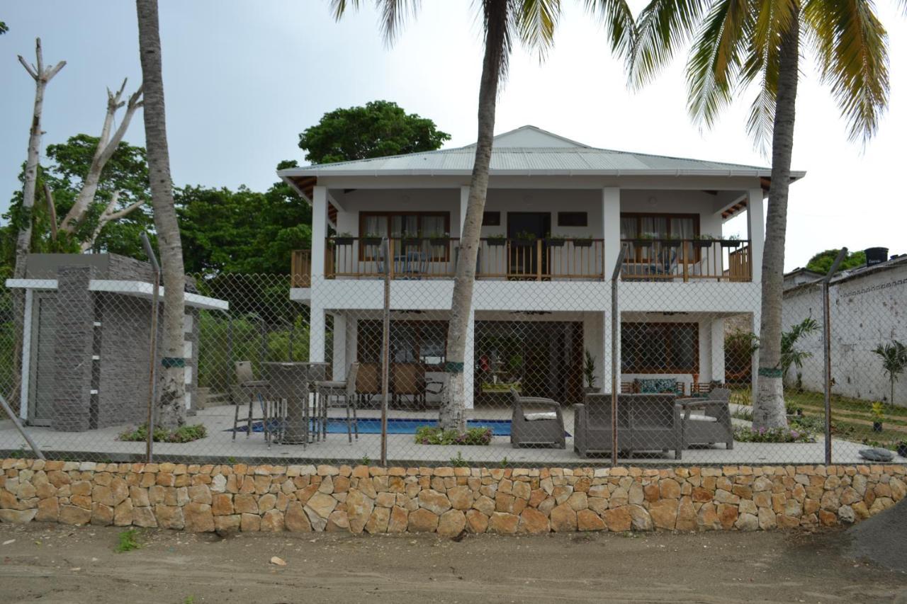 Condominio Atlantis Coveñas Eksteriør billede