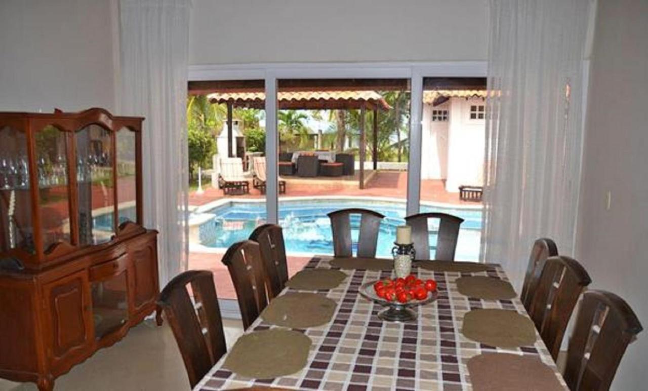 Condominio Atlantis Coveñas Eksteriør billede