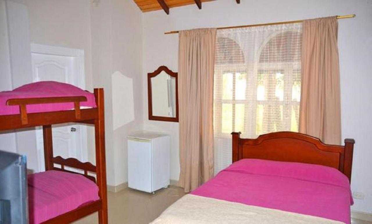 Condominio Atlantis Coveñas Eksteriør billede